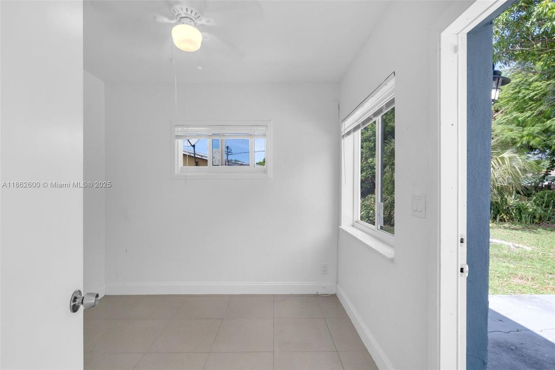 Activo con contrato: $400,000 (3 camas, 2 baños, 1144 Pies cuadrados)