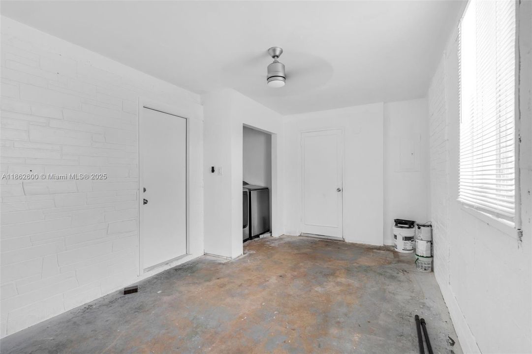 Activo con contrato: $400,000 (3 camas, 2 baños, 1144 Pies cuadrados)