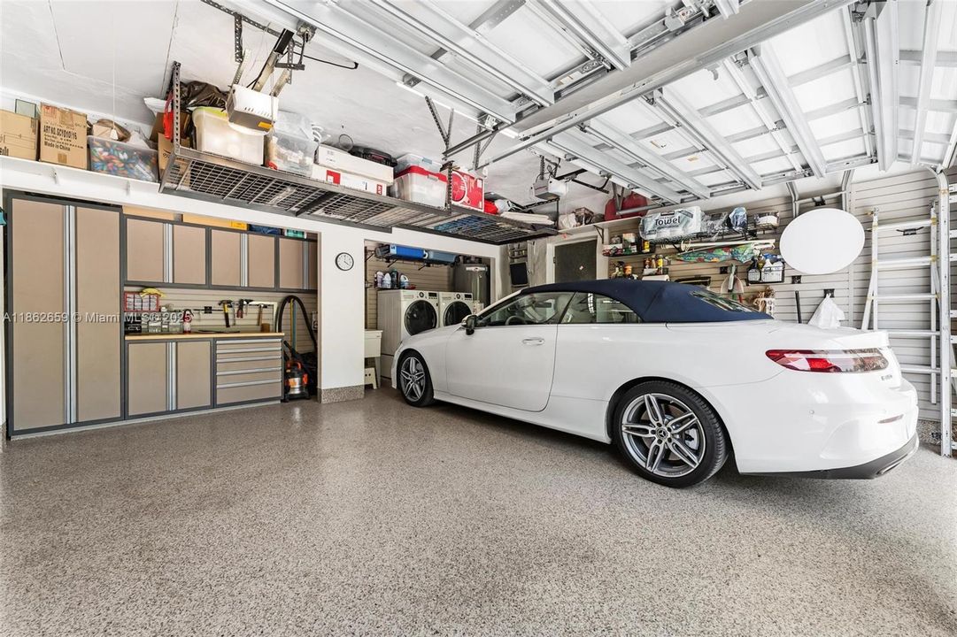 For Sale: $3,650,000 (4 beds, 4 baths, 3281 Square Feet)