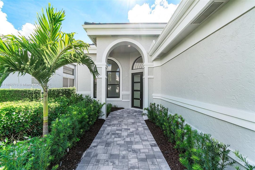 Недавно продано: $2,250,000 (3 спален, 3 ванн, 2540 Квадратных фут)