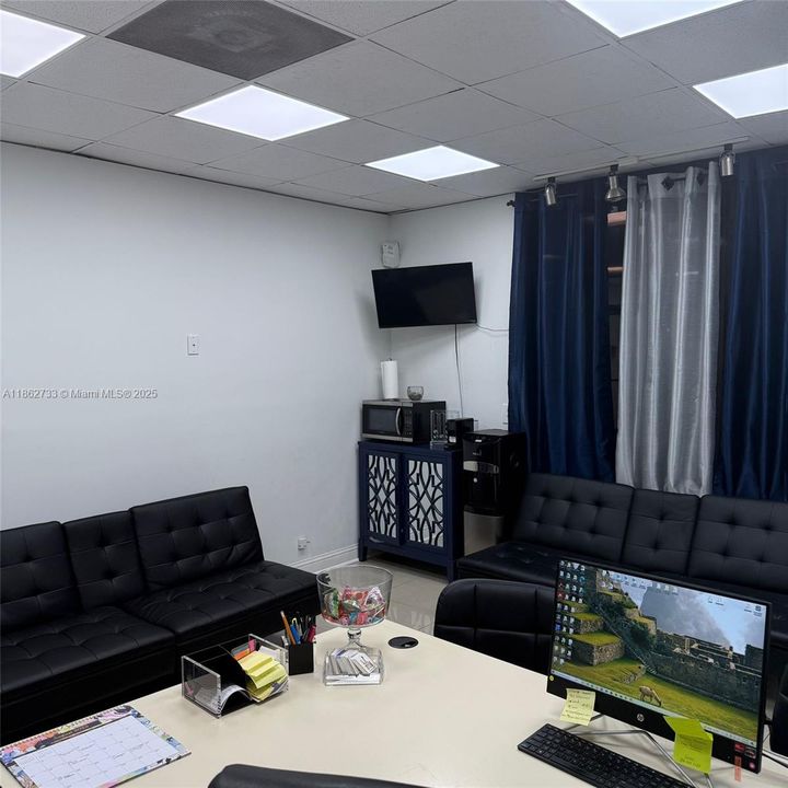 For Sale: $1,325 (0 beds, 0 baths, 0 Square Feet)