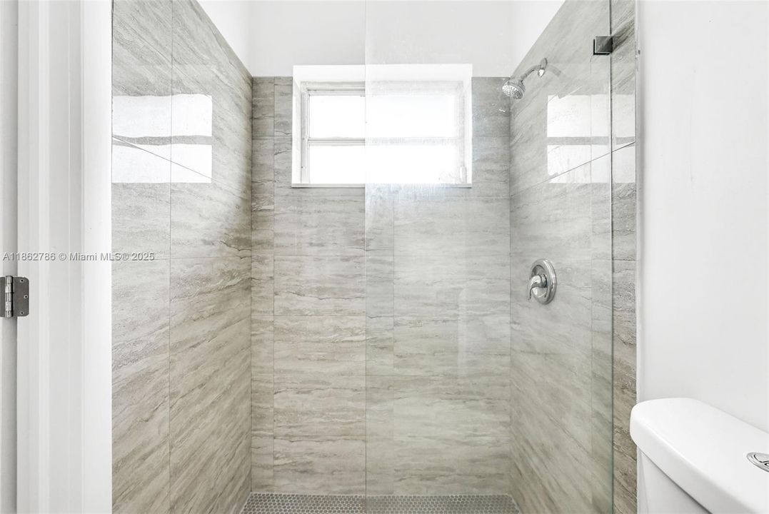 Active With Contract: $779,000 (4 beds, 4 baths, 1940 Square Feet)