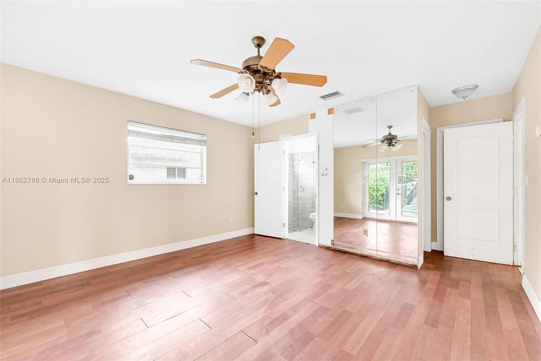 Active With Contract: $779,000 (4 beds, 4 baths, 1940 Square Feet)