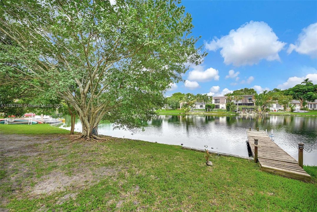 Active With Contract: $779,000 (4 beds, 4 baths, 1940 Square Feet)