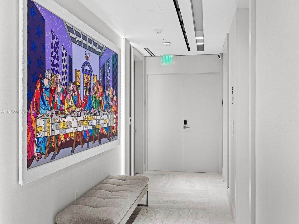 На продажу: $11,800,000 (4 спален, 5 ванн, 4992 Квадратных фут)