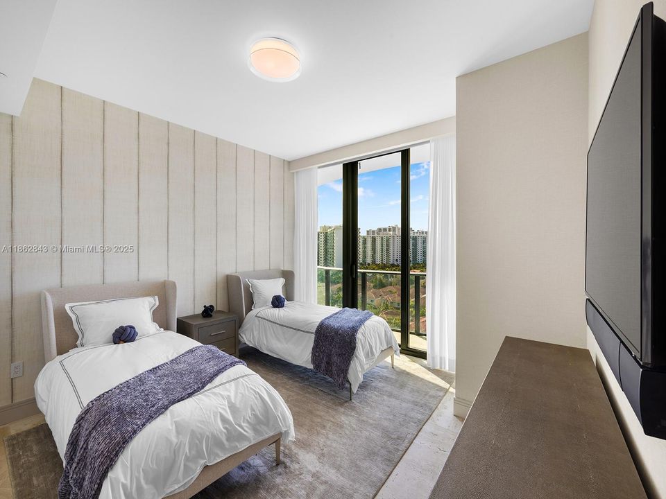 На продажу: $11,800,000 (4 спален, 5 ванн, 4992 Квадратных фут)