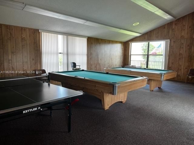 Vendido Recientemente: $150,000 (2 camas, 2 baños, 1100 Pies cuadrados)