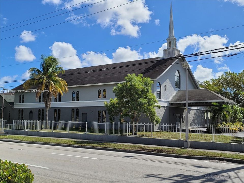 Vendido Recientemente: $4,000,000 (0 camas, 0 baños, 0 Pies cuadrados)