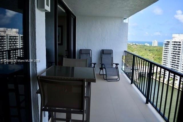 Недавно арендовано: $4,200 (2 спален, 2 ванн, 1500 Квадратных фут)