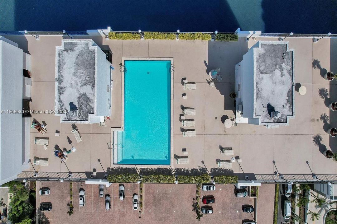 Недавно арендовано: $4,200 (2 спален, 2 ванн, 1500 Квадратных фут)