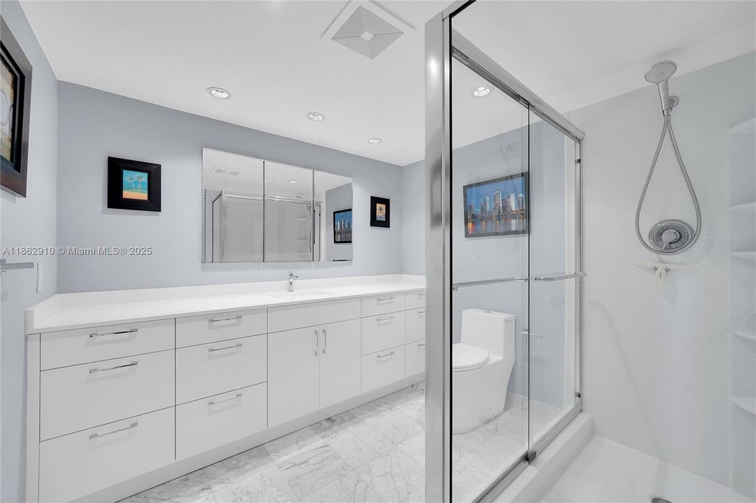 Недавно арендовано: $4,200 (2 спален, 2 ванн, 1500 Квадратных фут)