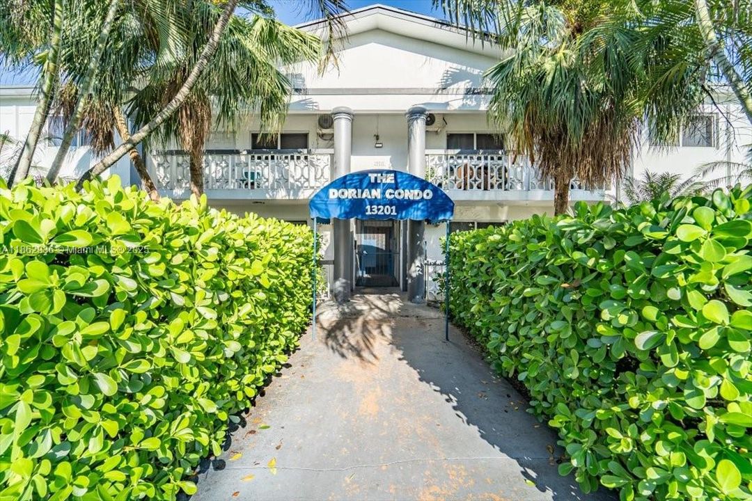 待售: $4,770,000 (0 贝兹, 0 浴室, 18576 平方英尺)