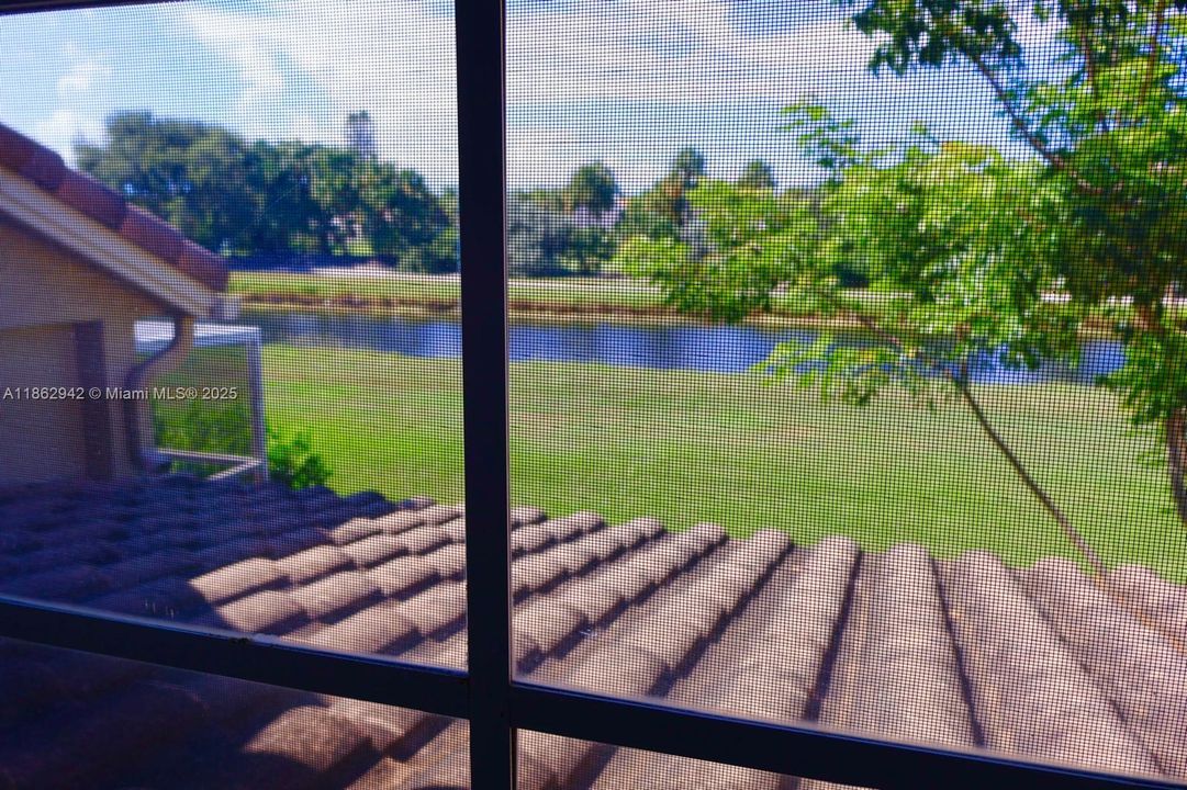 На продажу: $649,000 (2 спален, 2 ванн, 2059 Квадратных фут)