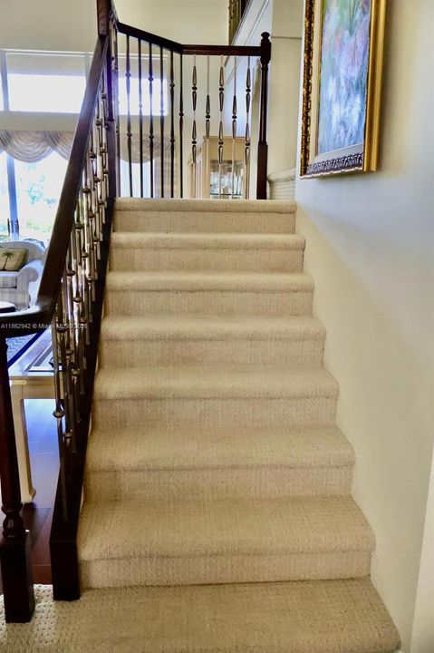 На продажу: $649,000 (2 спален, 2 ванн, 2059 Квадратных фут)