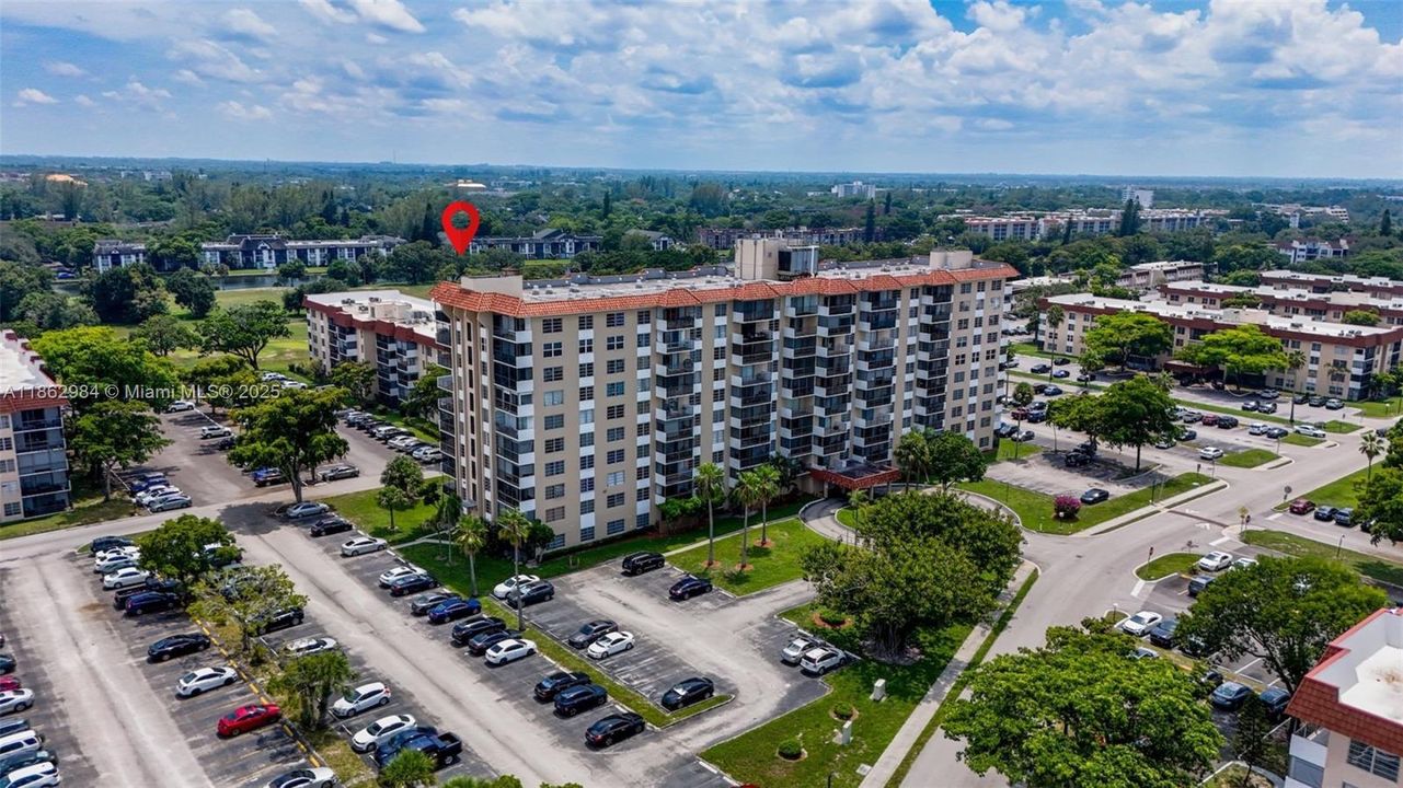 Active With Contract: $115,000 (2 beds, 2 baths, 1120 Square Feet)