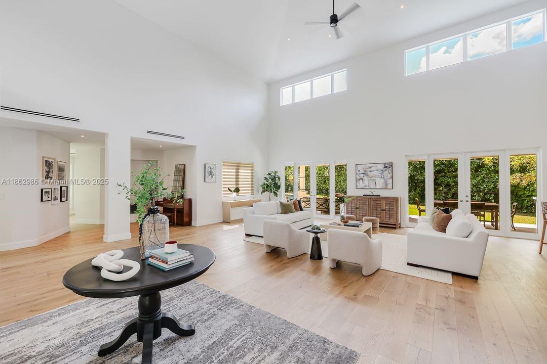 For Sale: $4,199,000 (5 beds, 4 baths, 4870 Square Feet)