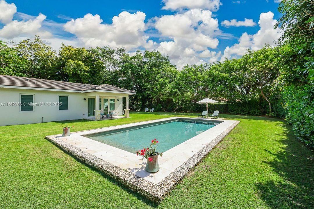 For Sale: $4,199,000 (5 beds, 4 baths, 4870 Square Feet)