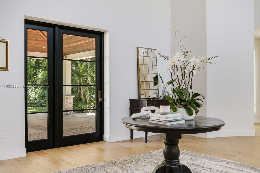 For Sale: $4,199,000 (5 beds, 4 baths, 4870 Square Feet)