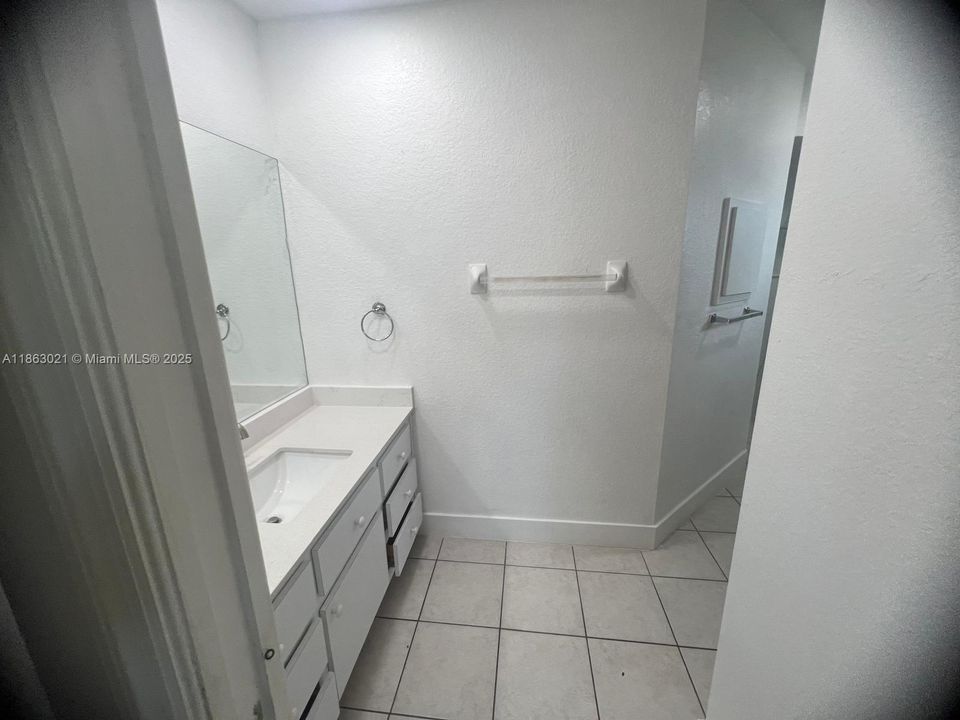 Active With Contract: $250,000 (3 beds, 2 baths, 0 Square Feet)