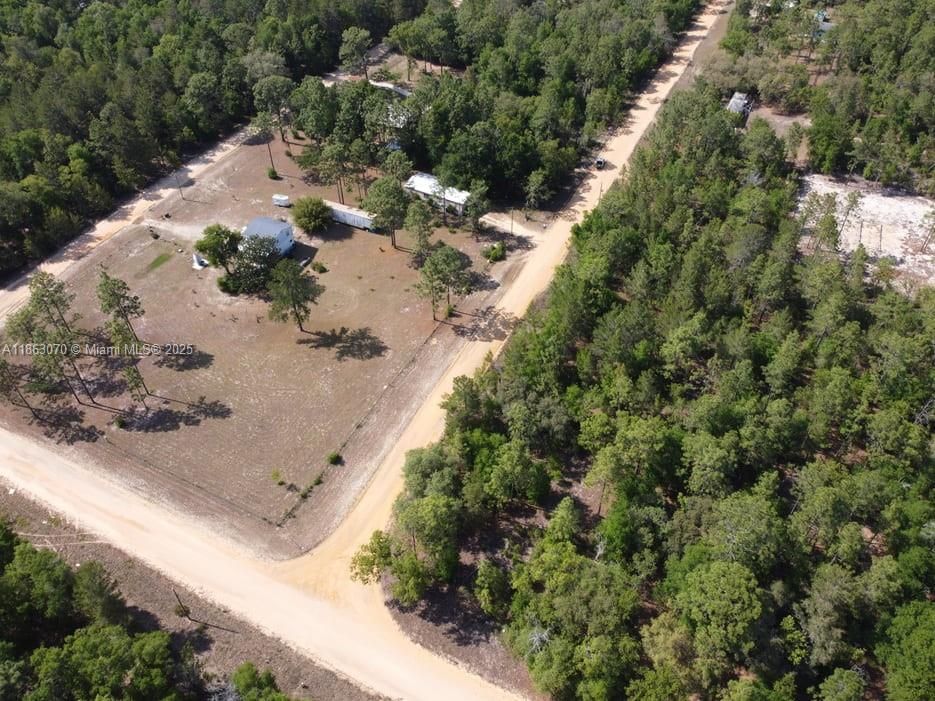 На продажу: $9,910 (0.23 acres)