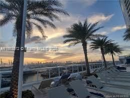 Active With Contract: $10,000 (2 beds, 2 baths, 1548 Square Feet)