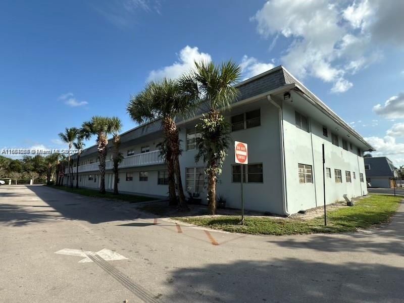 Recently Sold: $150,000 (1 beds, 1 baths, 650 Square Feet)