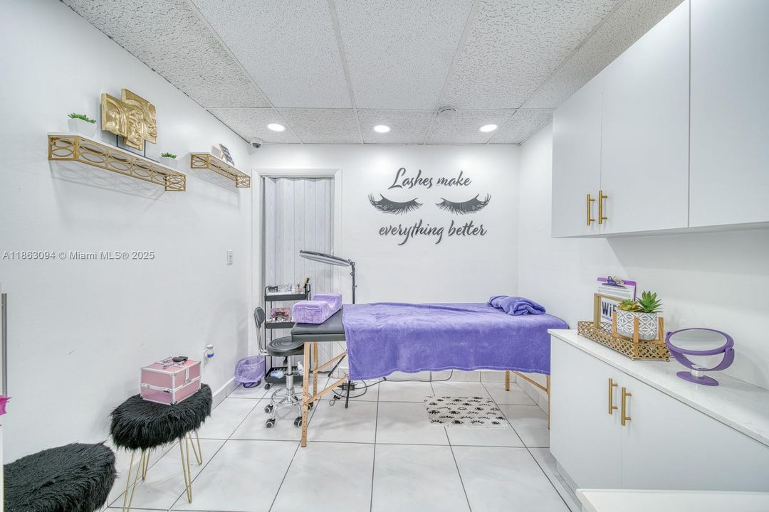 最近售出: $95,000 (0 贝兹, 0 浴室, 0 平方英尺)