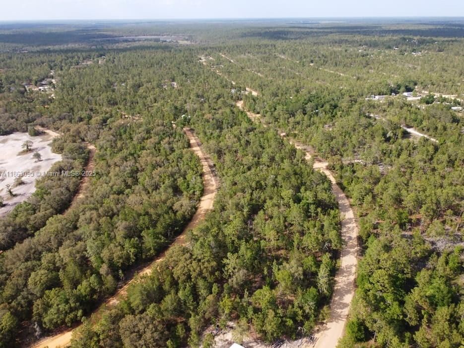 En Venta: $10,402 (0.24 acres)