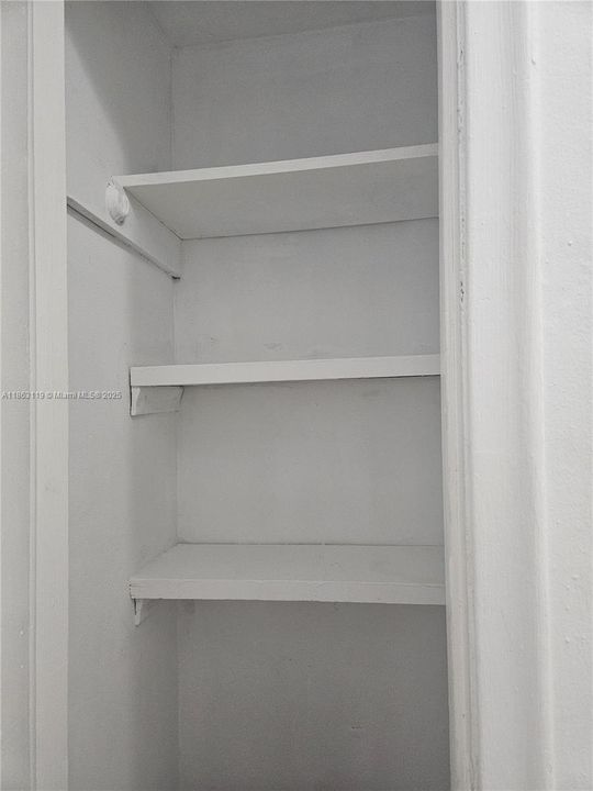 Recientemente alquilado: $1,800 (2 camas, 1 baños, 940 Pies cuadrados)