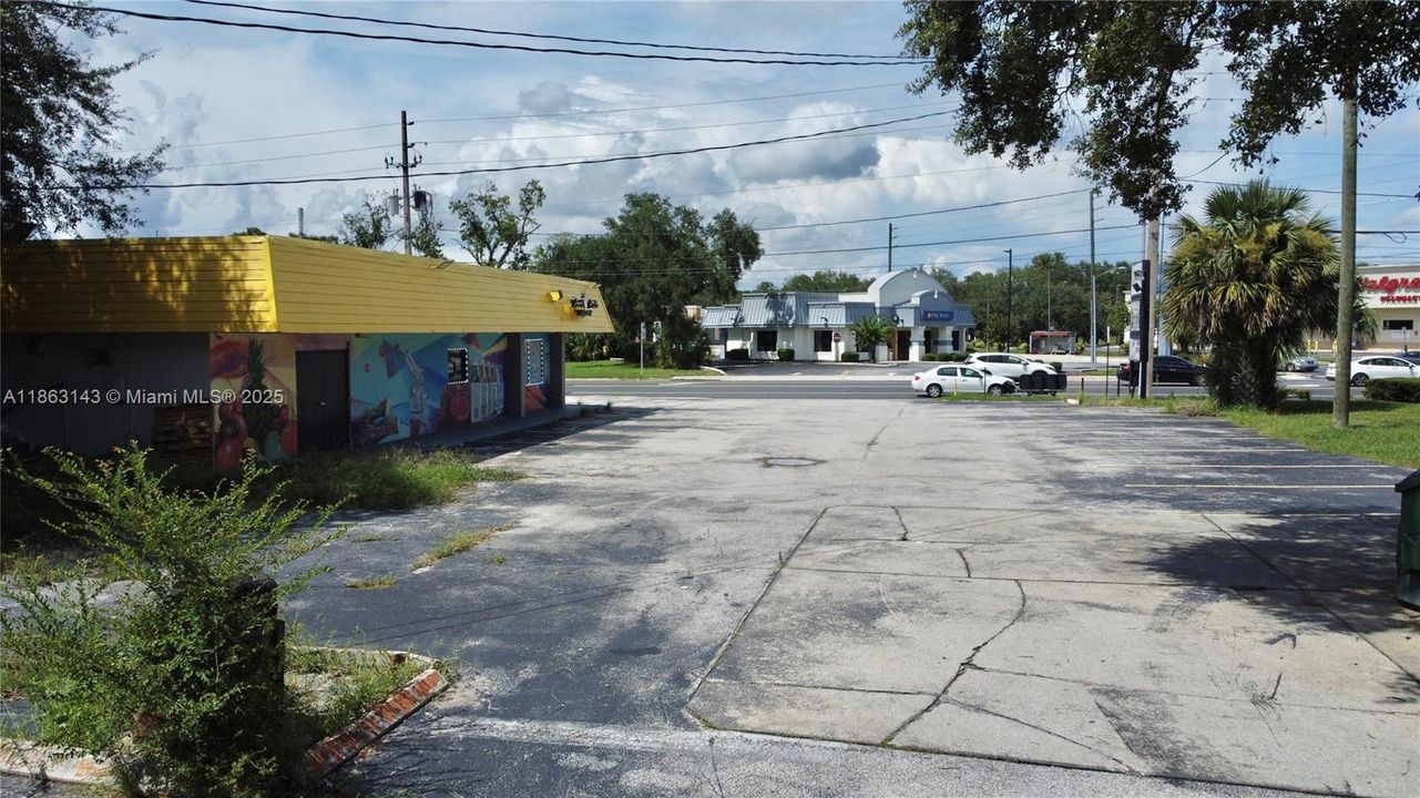 На продажу: $895,995 (0 спален, 0 ванн, 0 Квадратных фут)