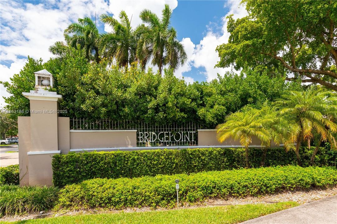 待售: $699,999 (2 贝兹, 2 浴室, 1672 平方英尺)