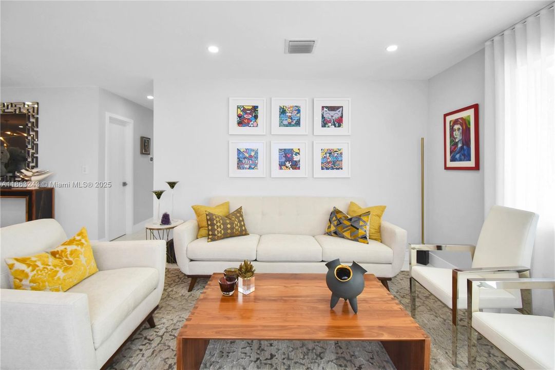 En Venta: $1,400,000 (3 camas, 2 baños, 1640 Pies cuadrados)