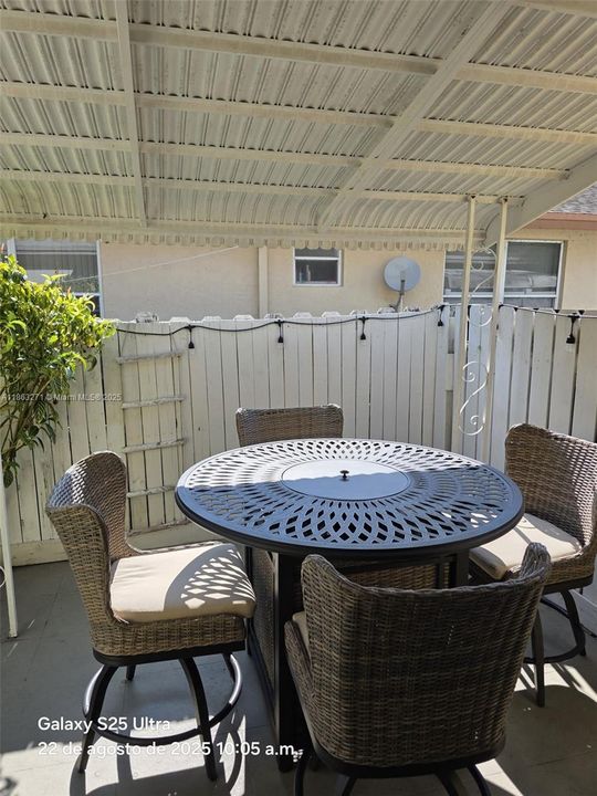 For Sale: $149,900 (1 beds, 1 baths, 600 Square Feet)