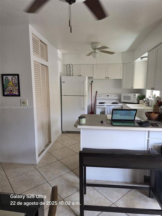 For Sale: $149,900 (1 beds, 1 baths, 600 Square Feet)