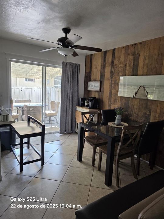 For Sale: $149,900 (1 beds, 1 baths, 600 Square Feet)