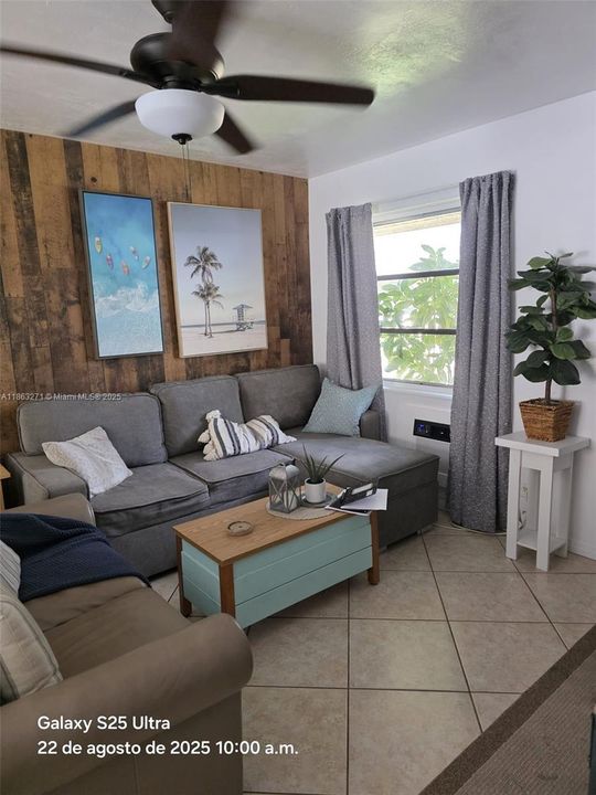 For Sale: $149,900 (1 beds, 1 baths, 600 Square Feet)