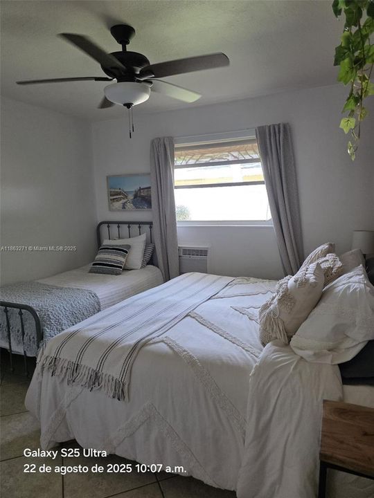 For Sale: $149,900 (1 beds, 1 baths, 600 Square Feet)