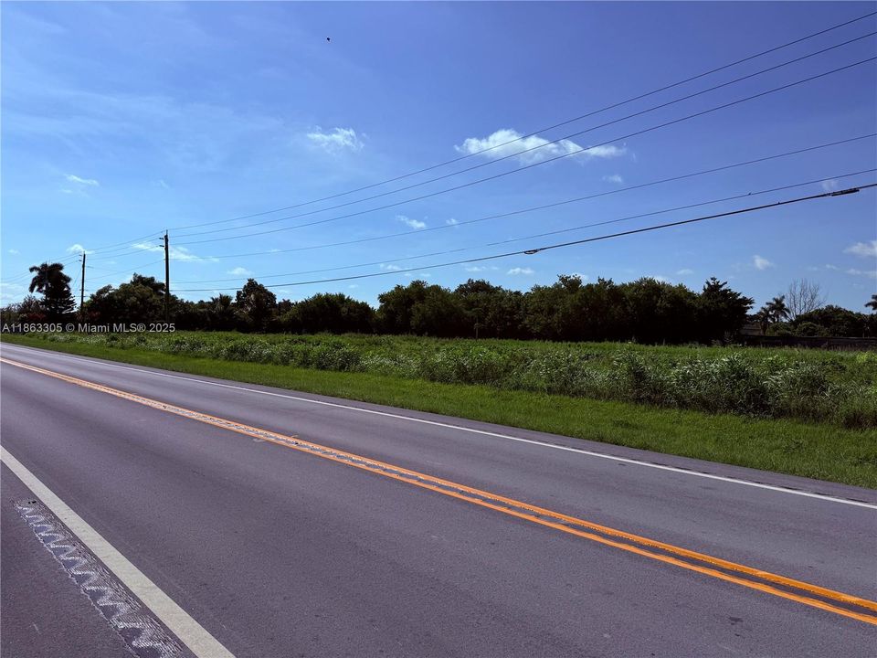 Vendido Recientemente: $399,000 (2.50 acres)