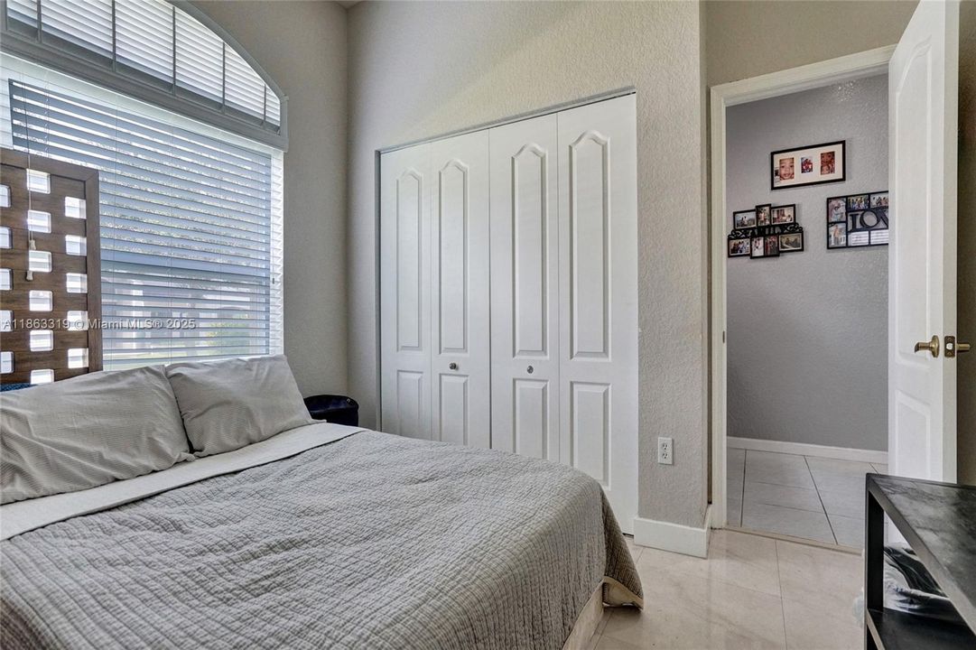 Active With Contract: $784,900 (4 beds, 2 baths, 2634 Square Feet)