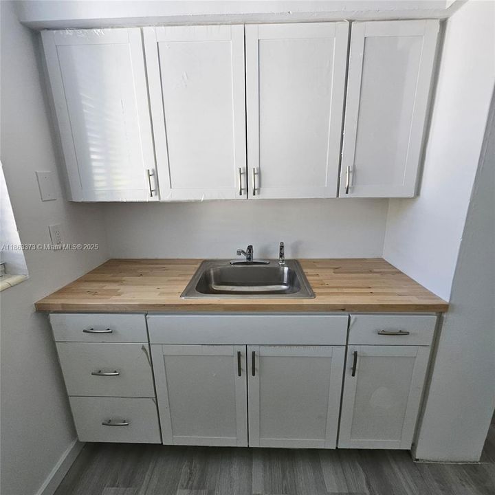 待售: $4,340,000 (0 贝兹, 0 浴室, 8860 平方英尺)