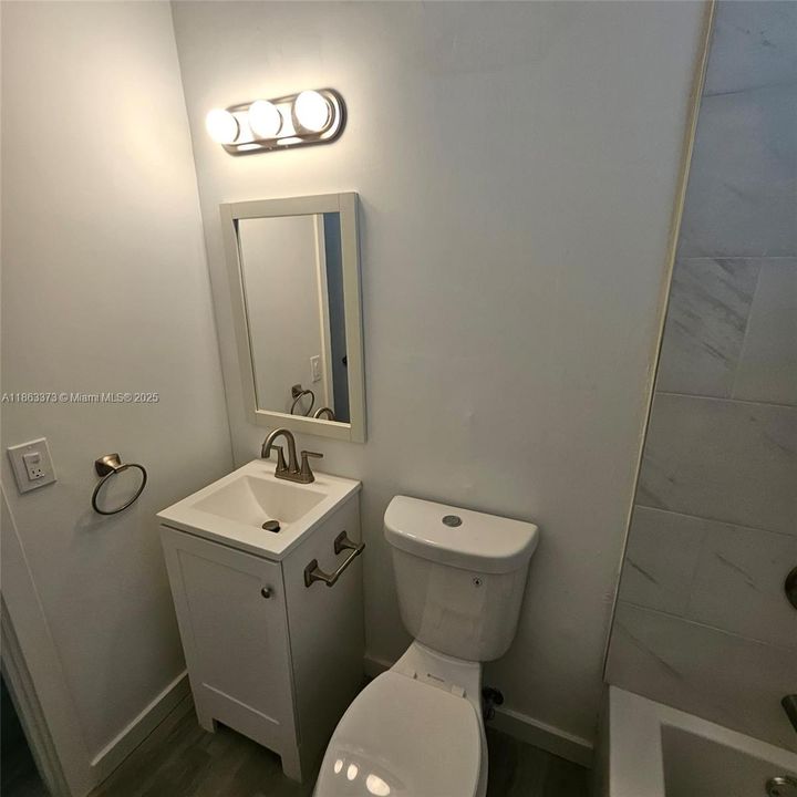 待售: $4,340,000 (0 贝兹, 0 浴室, 8860 平方英尺)