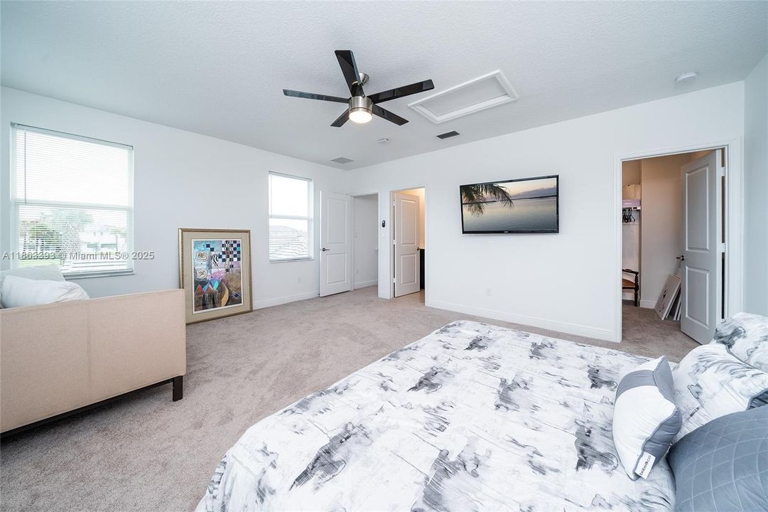 В аренду: $5,300 (4 спален, 3 ванн, 2179 Квадратных фут)