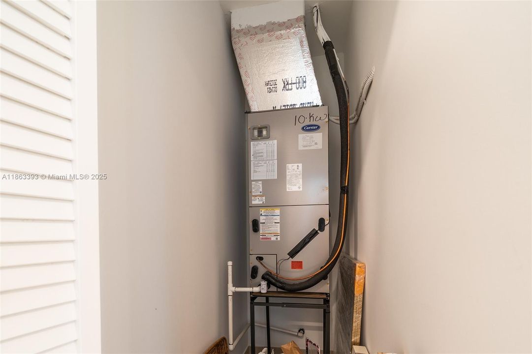 В аренду: $5,300 (4 спален, 3 ванн, 2179 Квадратных фут)