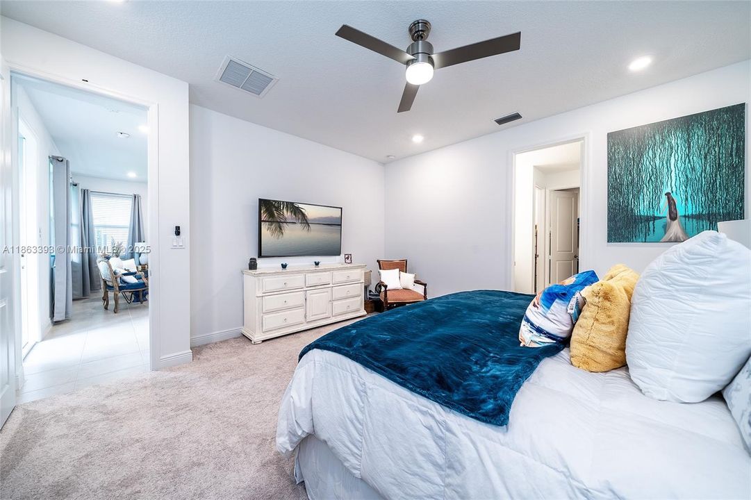 В аренду: $5,300 (4 спален, 3 ванн, 2179 Квадратных фут)