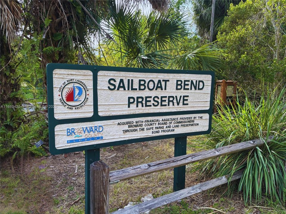 合同活跃: $2,950 (2 贝兹, 2 浴室, 1679 平方英尺)