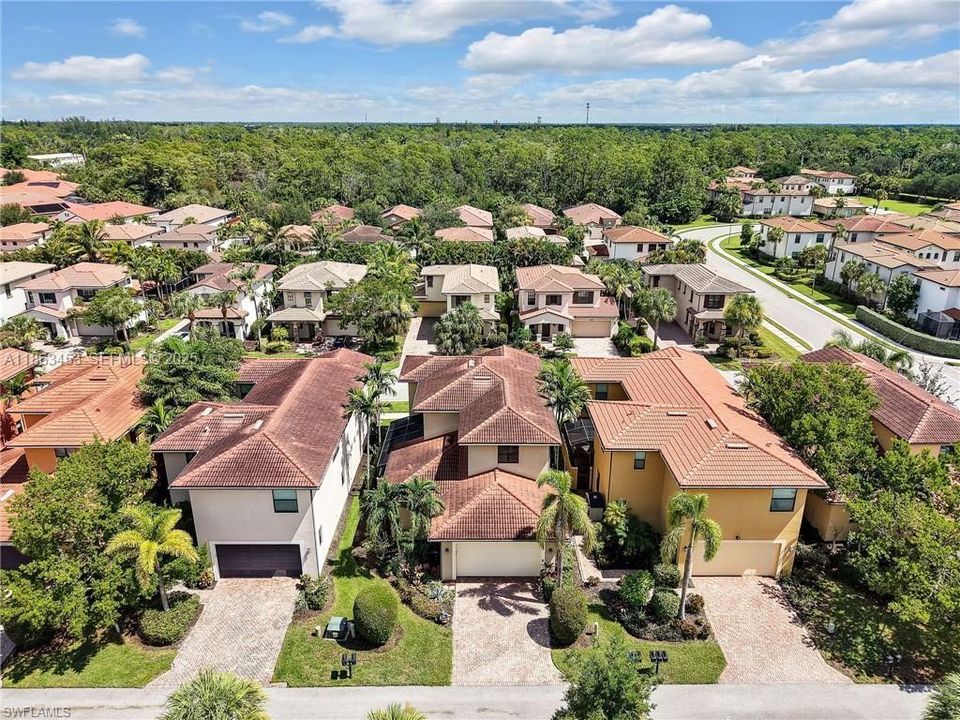 For Sale: $515,000 (3 beds, 3 baths, 2115 Square Feet)