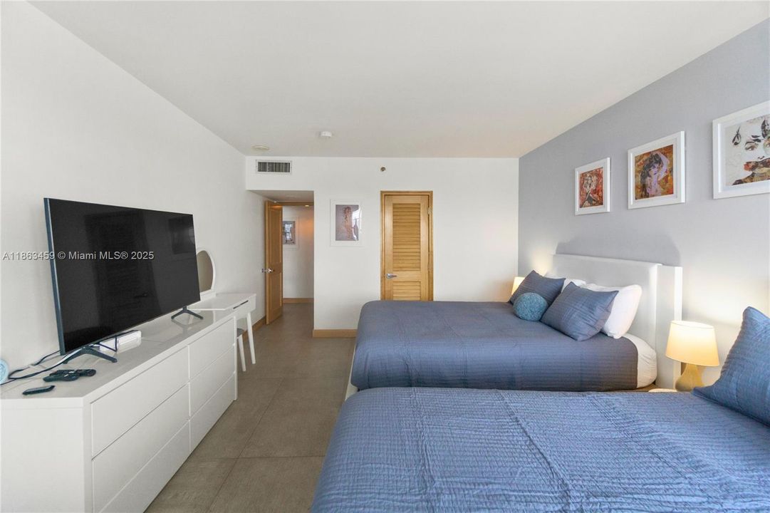 For Sale: $869,000 (1 beds, 1 baths, 0 Square Feet)