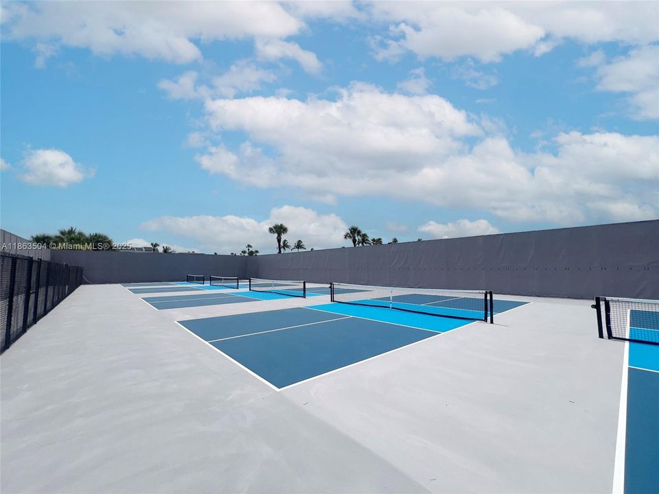 Pickletball Courts