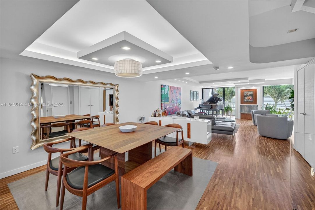 For Sale: $1,993,000 (3 beds, 3 baths, 2844 Square Feet)