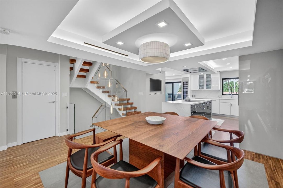 For Sale: $1,993,000 (3 beds, 3 baths, 2844 Square Feet)